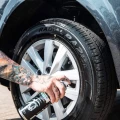 Meguiar's Ultimate Tire Shine 425 g – nabłyszczanie i ochrona opon